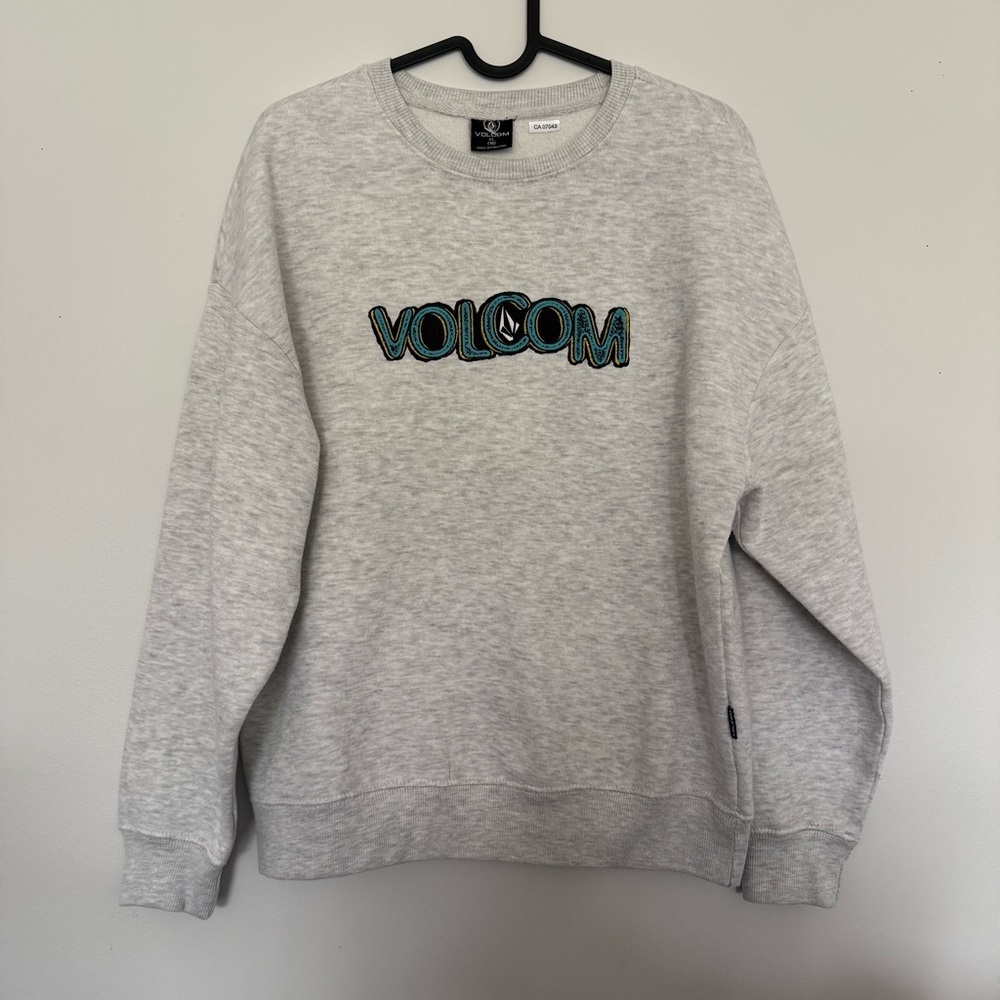 Volcom Gray Crew Neck Sweater with Ribbed Cuffs